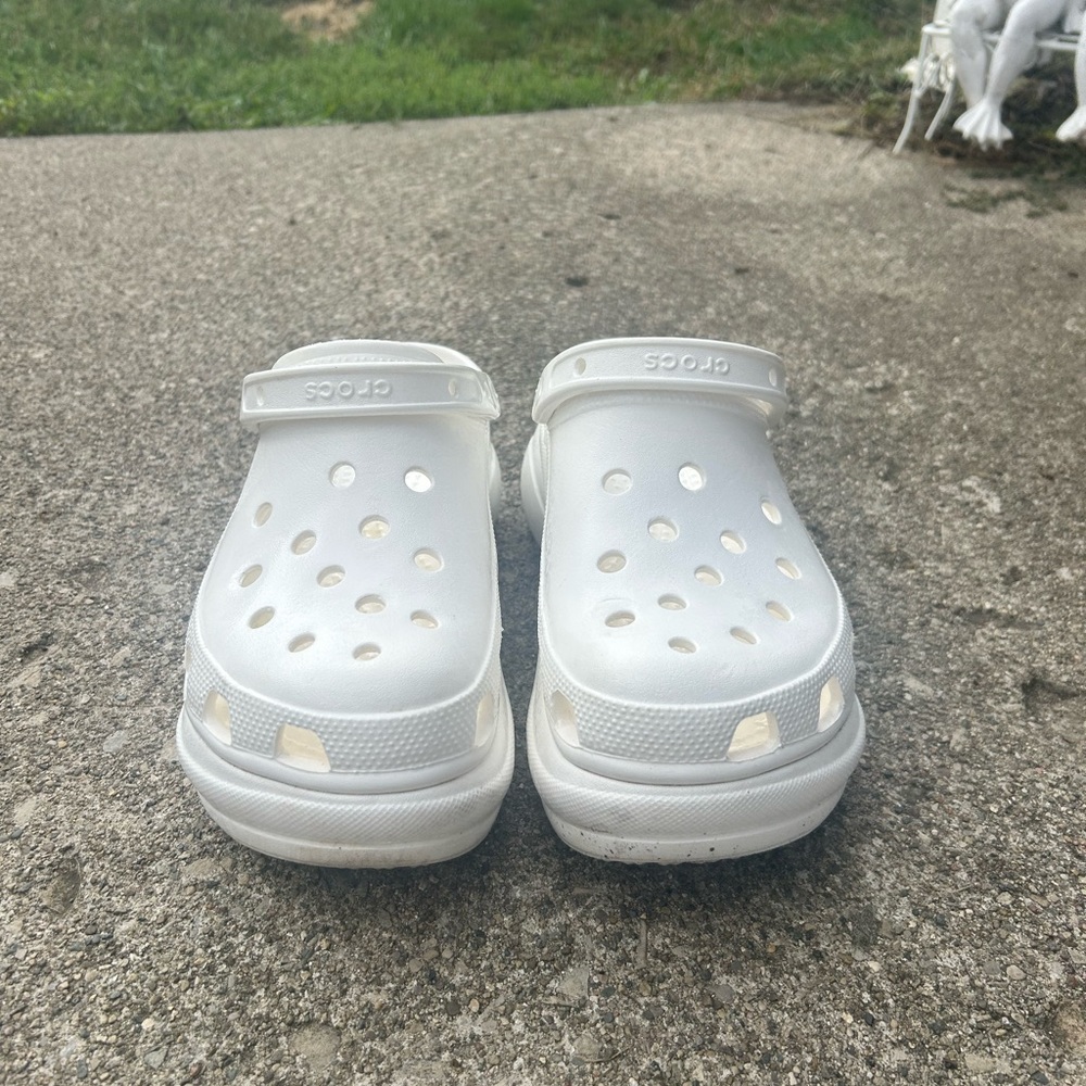 Crocs Bae Clog In White Size W10 - image 3
